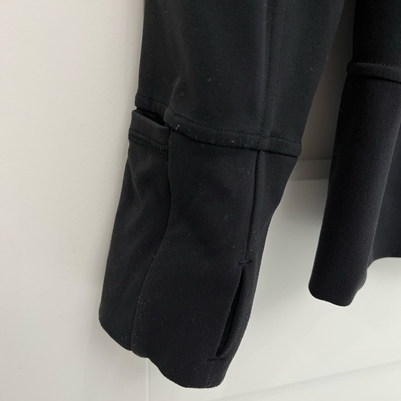 Lululemon Jacket - Picture 7 of 8